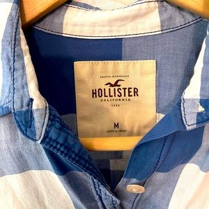 Hollister linen long sleeve in blue and white